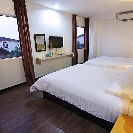 Thanks Hotel Parit Buntar Ngoại thất bức ảnh