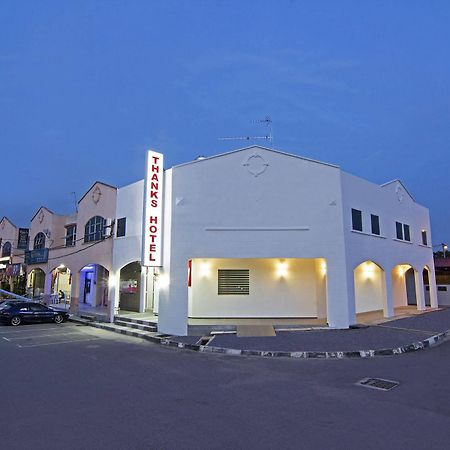 Thanks Hotel Parit Buntar Ngoại thất bức ảnh